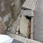 向小金1丁目側溝及び第３コミュニティホーム交差点の対応